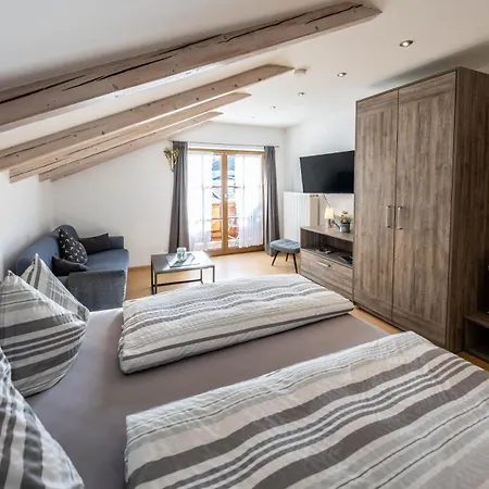 Waxenstein Apartment Krun